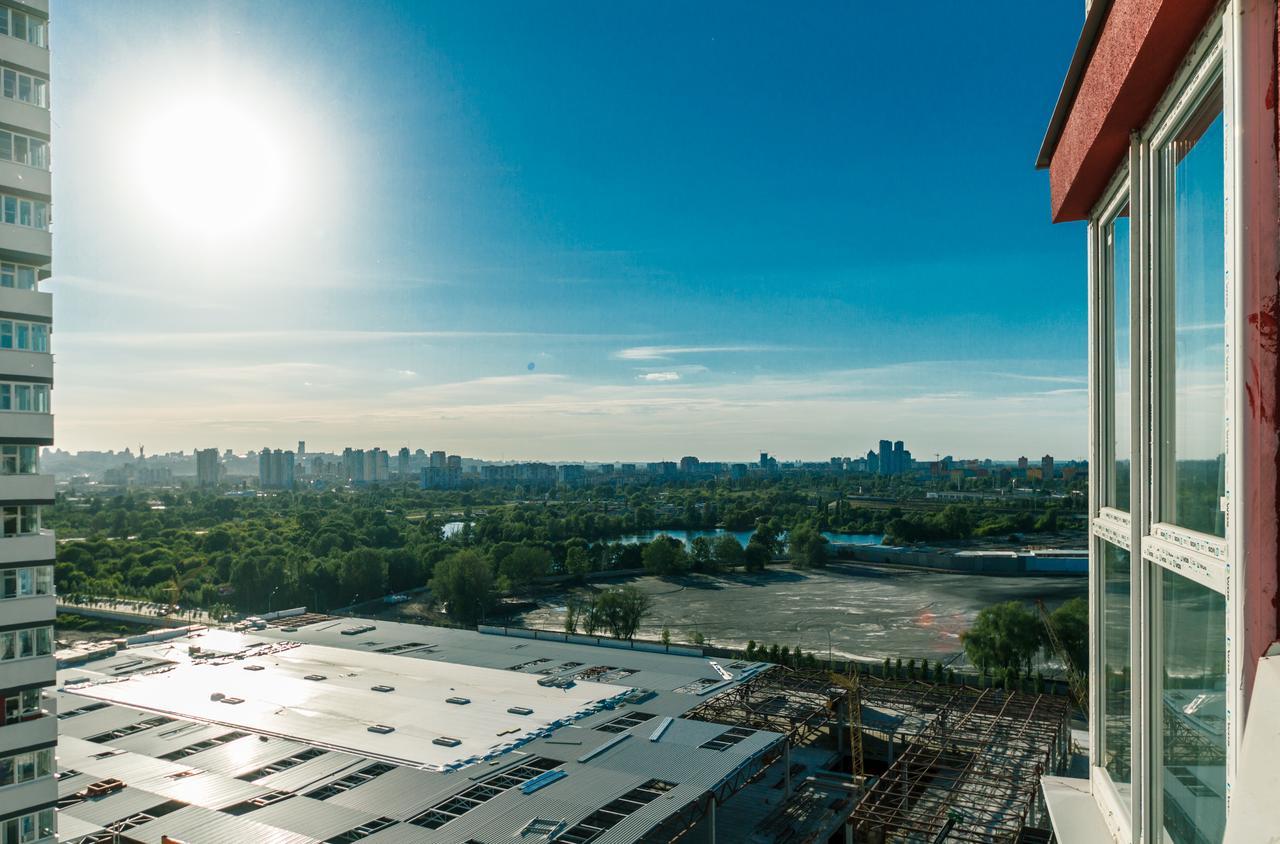 Flatrent Drahomanova 2A Lägenhet Kiev Exteriör bild