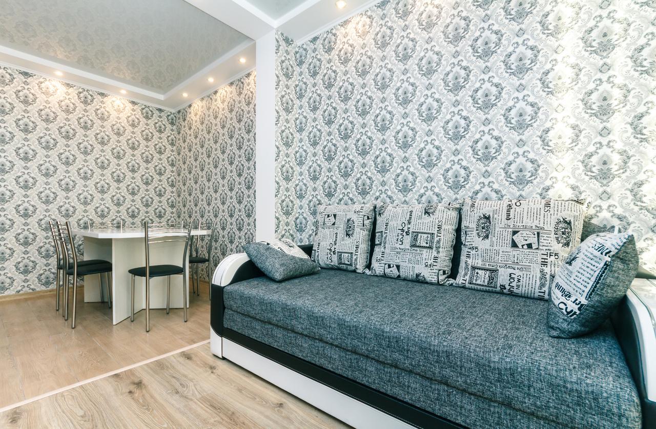 Flatrent Drahomanova 2A Lägenhet Kiev Exteriör bild