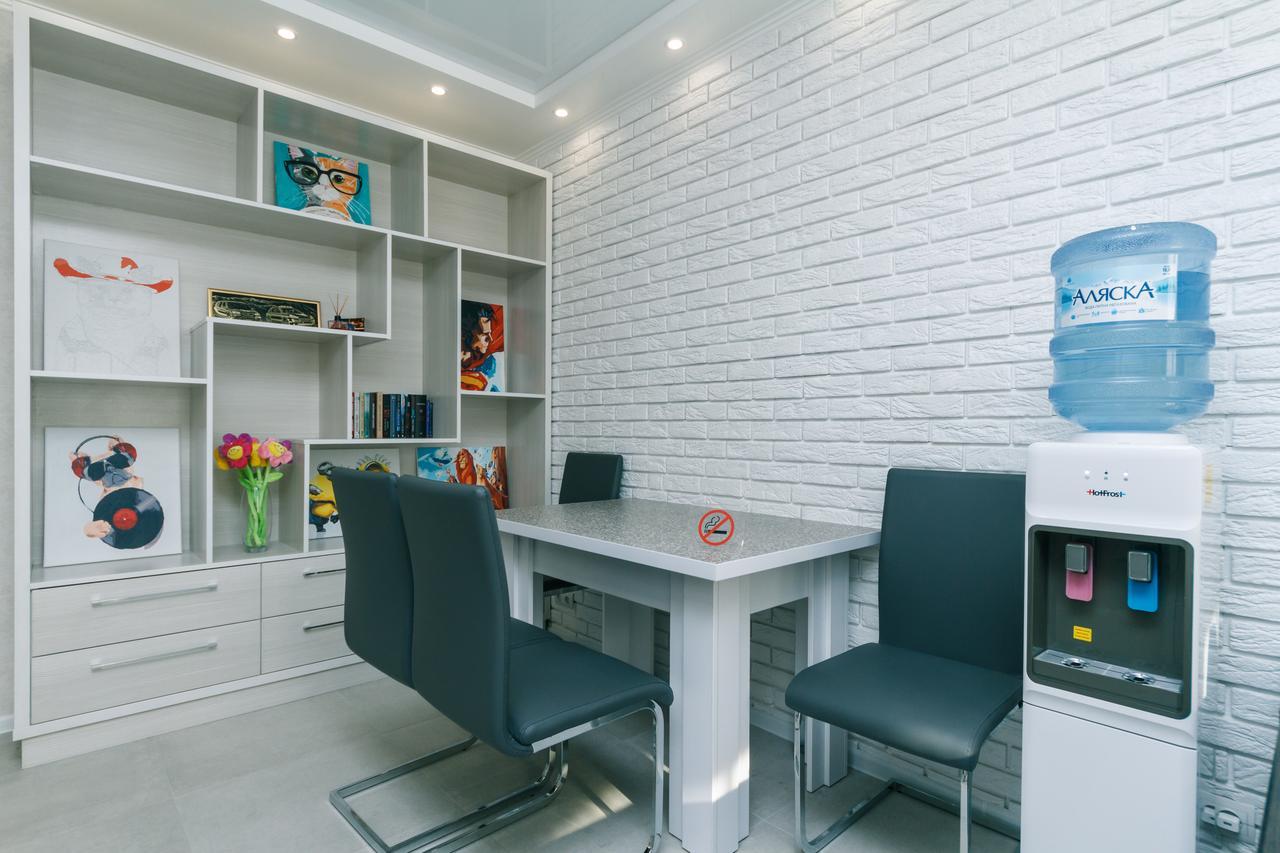 Flatrent Drahomanova 2A Lägenhet Kiev Exteriör bild