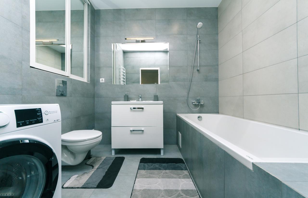 Flatrent Drahomanova 2A Lägenhet Kiev Exteriör bild