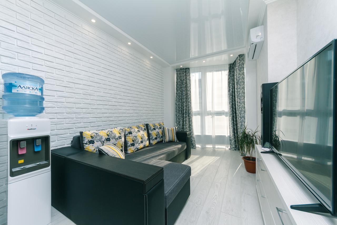 Flatrent Drahomanova 2A Lägenhet Kiev Exteriör bild